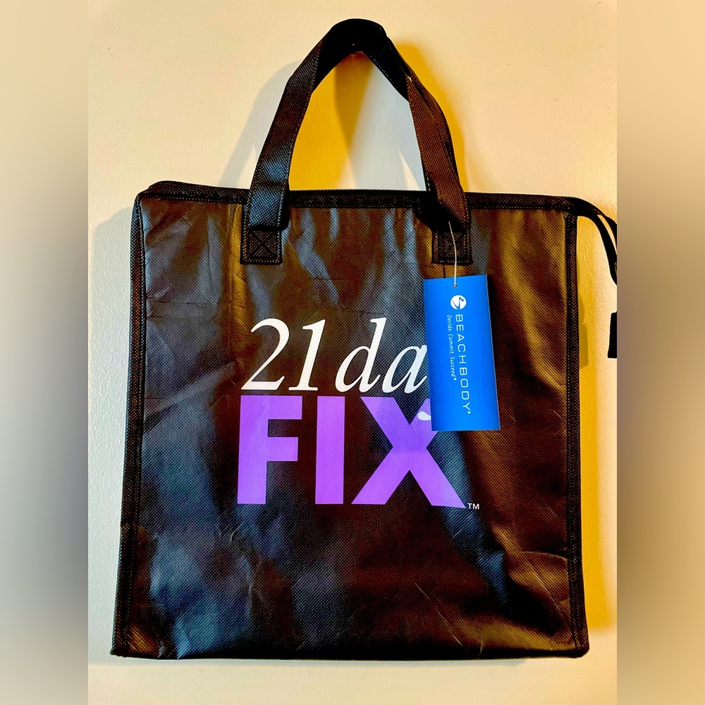 Beachbody 21 Day Fix Insulated Bag, NWT